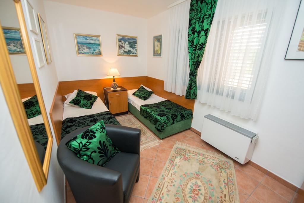 וודיצה Apartments Marija Near Center מראה חיצוני תמונה